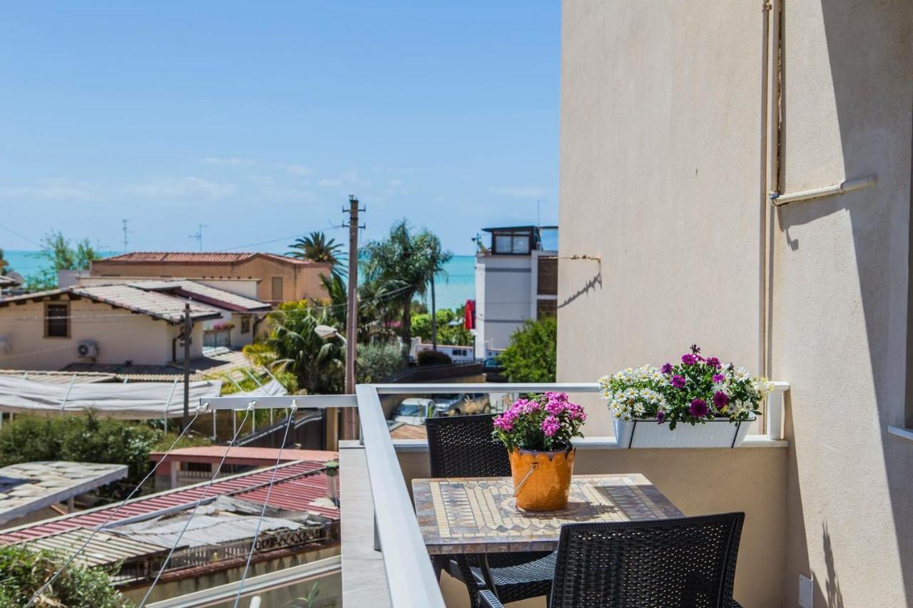 Le Notti Di Morfeo Acomodação com café da manhã San Leone Exterior foto